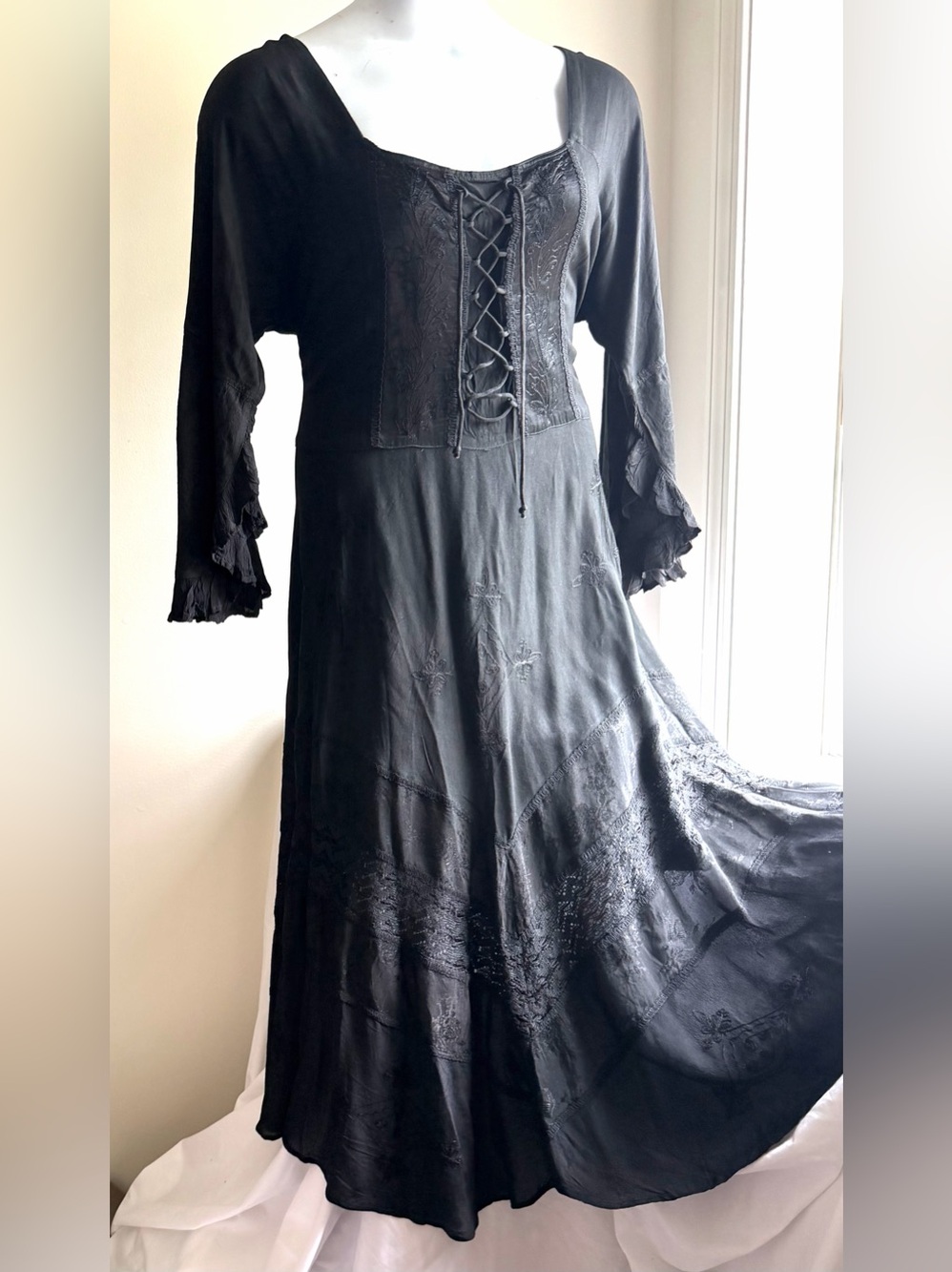 NWT Plus Size Renaissance Dress Crochet Hem Fairycore Cottagecore 3X-4X